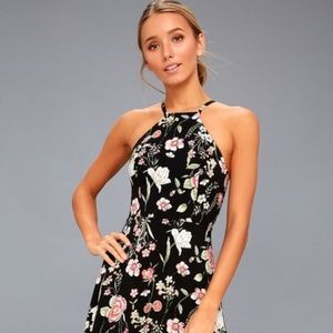 NWT LuLu's Floral Print Maxi Dress